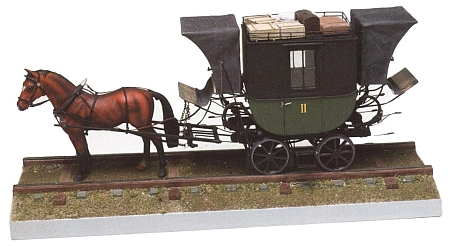 Model osobního vagonu koněspřežné dráhy zvaného "Hannibal" je jedním z exponátů Sudetoněmeckého muzea v Mnichově