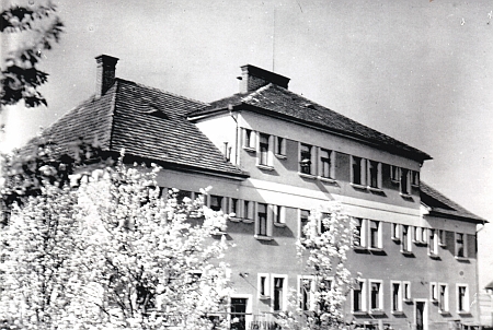 Rodný dům v Tachově na snímcích z válečných let