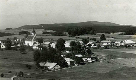 Rychnůvek na pohlednici českokrumlovského fotografa Josefa Wolfa