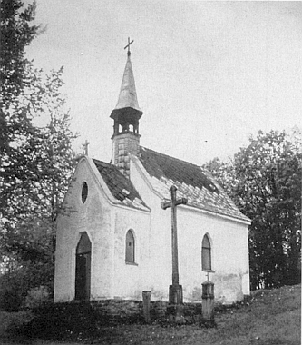 Kaple sv. Anny v Lipce, jeho poslední školní "štaci",
na snímku z roku 1994