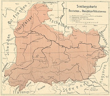 Dvě mapy v šumavském kalendáři, znázorňující rozsah Bavor v roce 976 a bavorské osídlení vzhledem k Čechám, kreslil sám