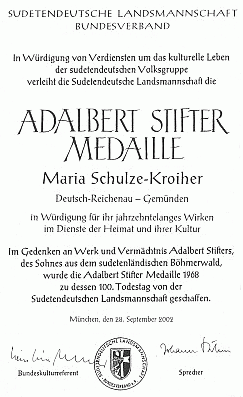 Diplom k udělení medaile Adalberta Stiftera ze září 2002