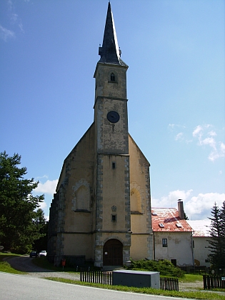 Kostel sv. Filipa a Jakuba v Přední Výtoni