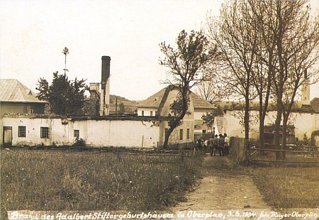 ... a ještě po požáru roku 1934 na snímcích hornoplánského fotografa Mayera