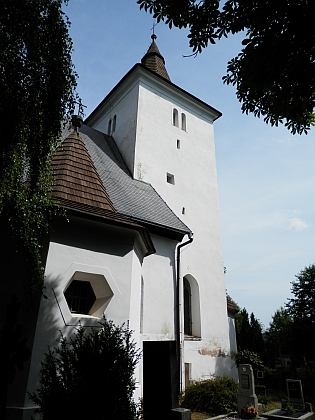 Kostel sv. Mořice v Mouřenci na snímcích z roku 2014