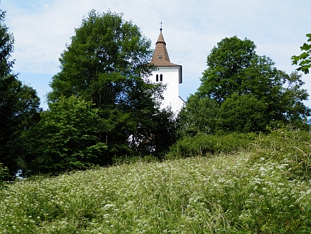 Kostel sv. Mořice v Mouřenci na snímcích z roku 2014