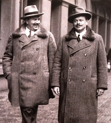 Franz Anton Thun (vlevo) s btratrem Ernstem na snímku z třicátých let 20. století