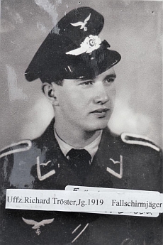 Otcovi bratři Richard a Franz