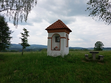 Obnovené kapličky u Všeměr