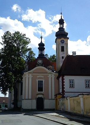 ... tzv. "Škapulířová kaple"...