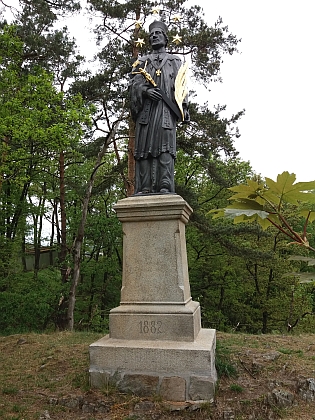 Rechle na Malši u Plava, jejichž stavbu inicioval a socha sv. Jana Nepomuckého nad nimi, kterou nechal vytvořit v roce 1882 ředitel buquoyského panství Krauskopf na památku odvrácené povodně