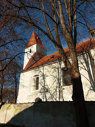 Farní kostel sv. Jakuba Většího v Boršově nad Vltavou