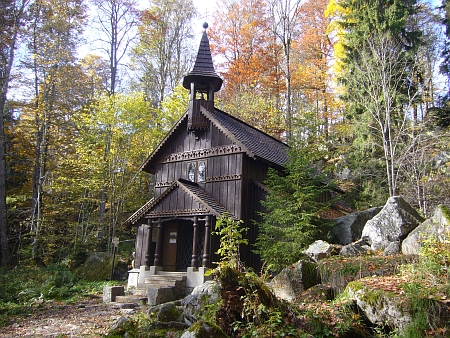 "Původní" Stožecká kaple na snímcích z podzimu 2013