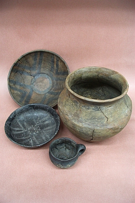 Z nálezů keramiky v plavském mohylníku